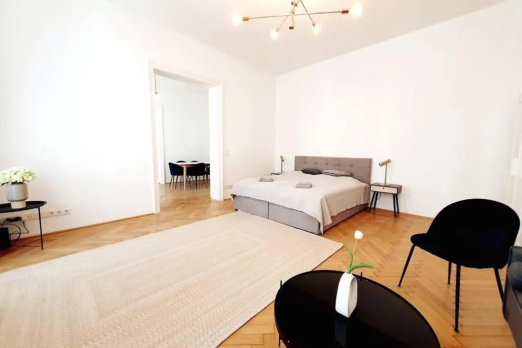 Savoir Vivre Apartments Rosinagasse Vienna