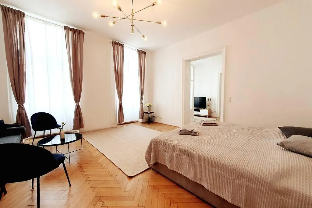 Savoir Vivre Apartments Rosinagasse Vienna 0*,