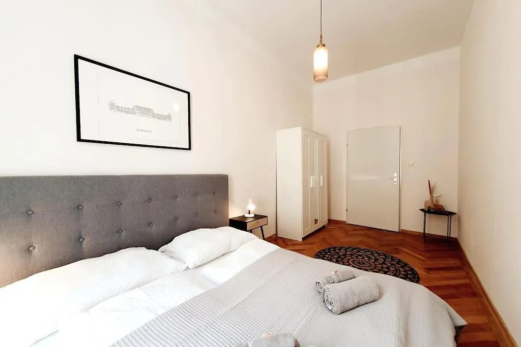 Savoir Vivre Apartments Rosinagasse Vienna